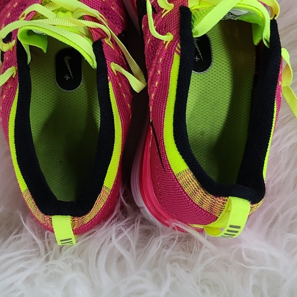 Nike Lunarlon Shoes - Picture 4 of 9